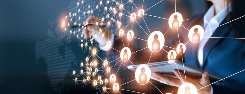 business-woman-drawing-global-structure-networking-and-data-exchanges-picture-id914788012