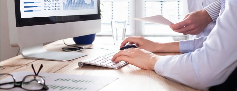 two-people-analyzing-stock-market-investment-strategy-on-computer-picture-id811465460 two-people-analyzing-stock-market-investment-strategy-on-computer-picture-id811465460